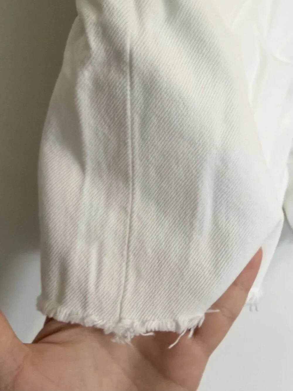 NWT Madewell The Brynn Long Short in Pure White - Size: 26